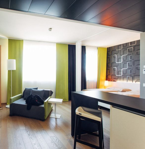 Studio Superior (dining area may vary)